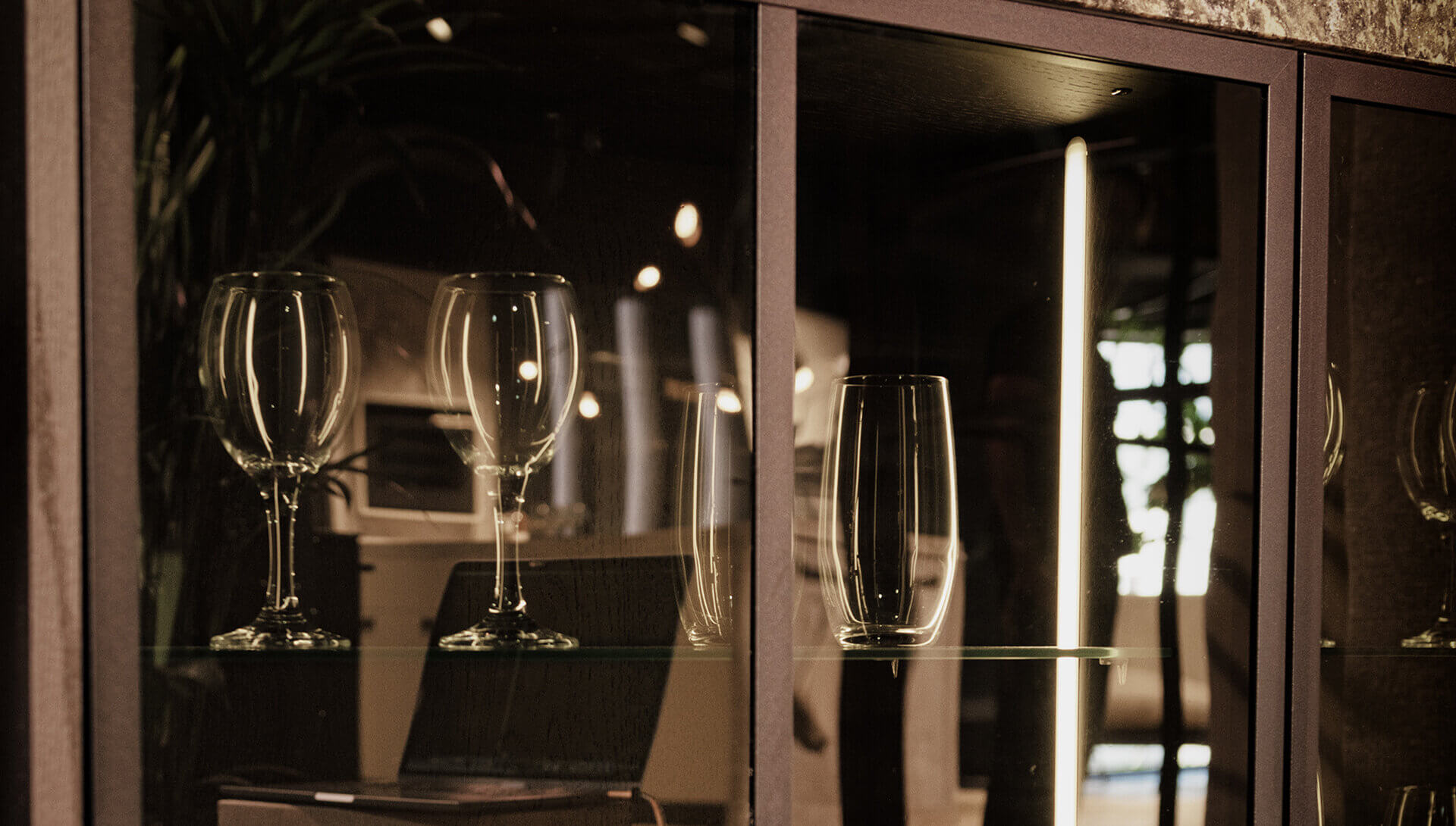 Glaskasten - Keller Keukens